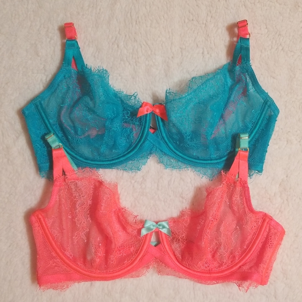 2 Victoria's Secret Unlined Demi Bras (bundle)
